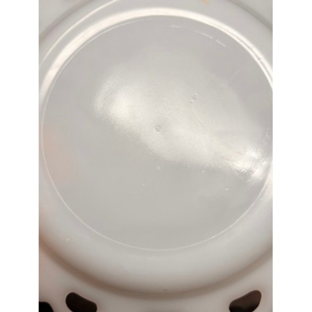 Vtg Milk Glass Plates Set of 2 White Open Lace Floral Scalloped Rim 7" 8" Wall - Picture 6 of 8